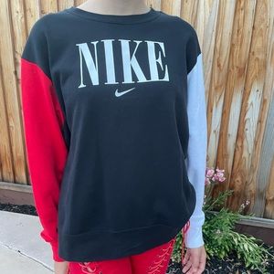 Nike crewneck